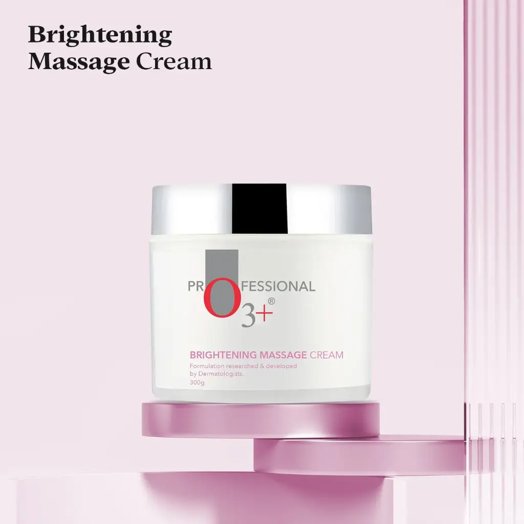 BrighteningMassageCream300gLifestyle-min_1.webp