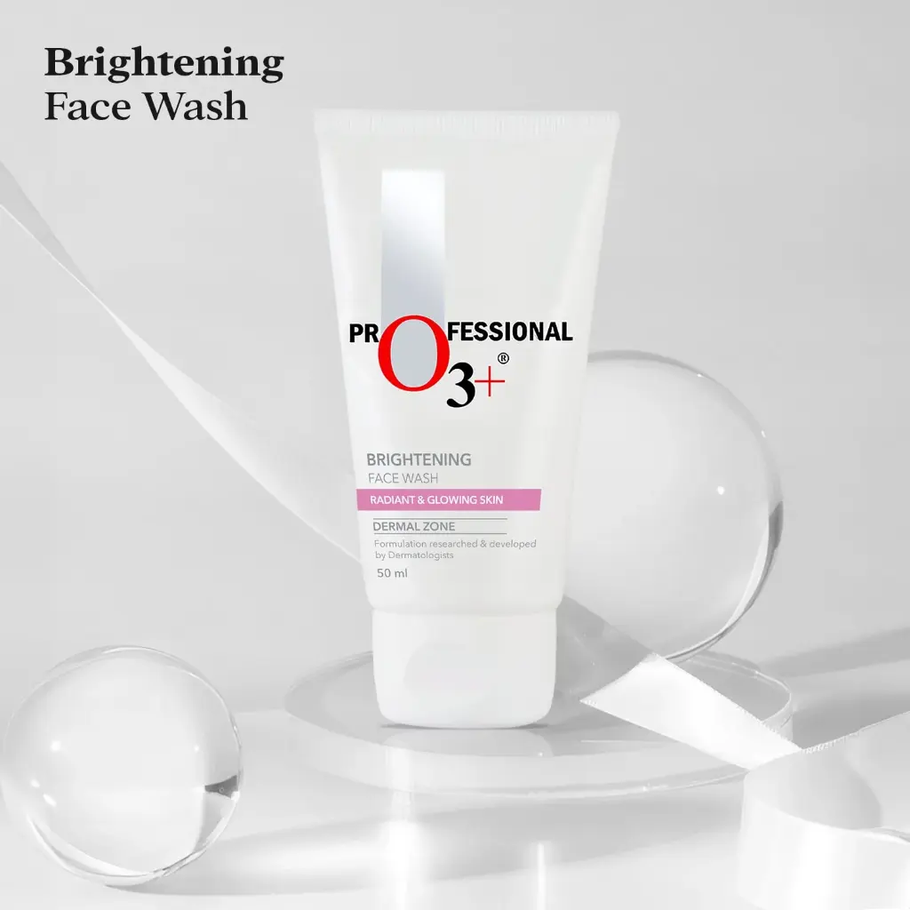 BrighteningFacewash50mlLifestyle-min_1.webp